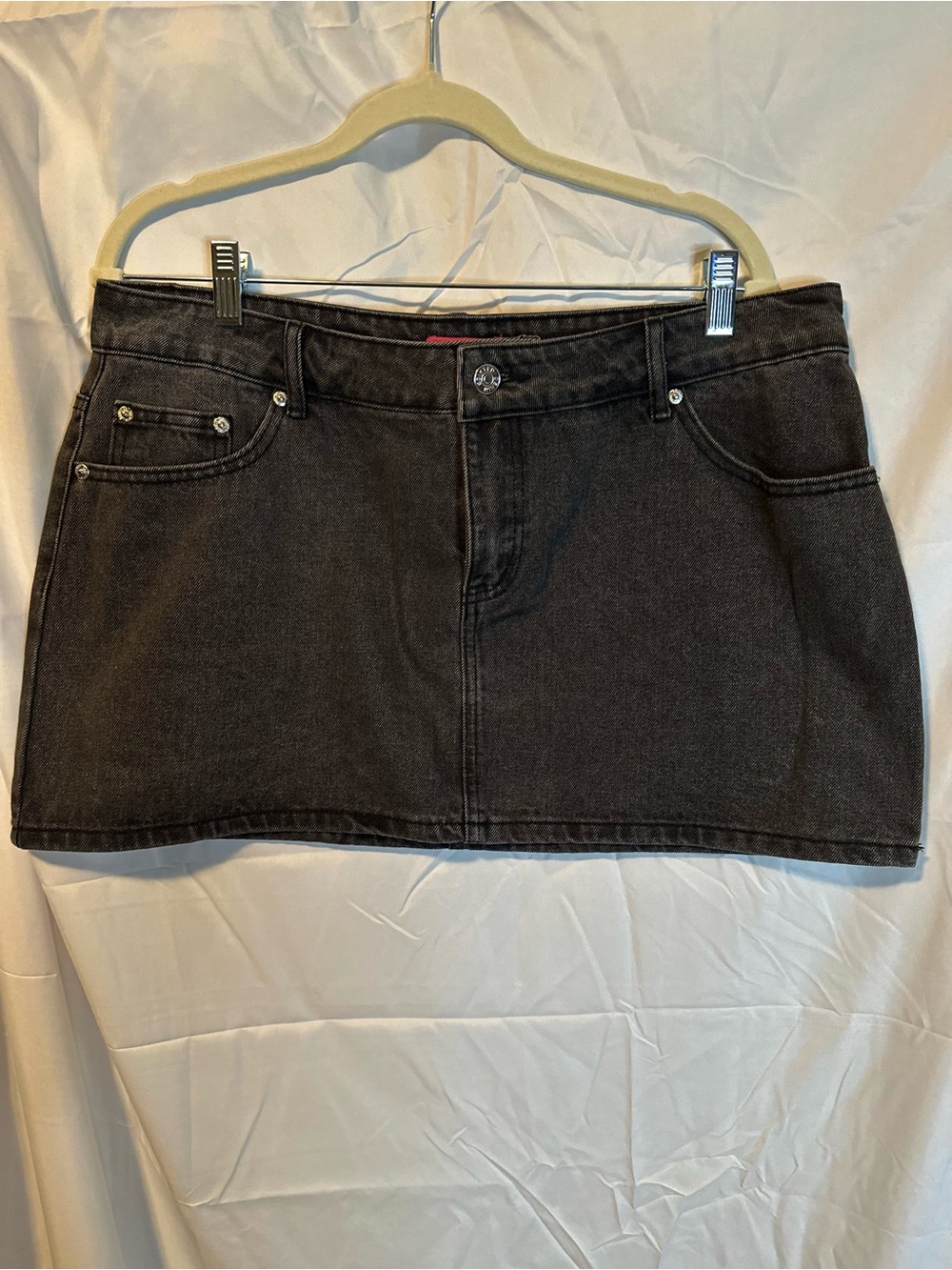 Edikted Y2K Black Washed Denim Micro Skirt Low Rise Grunge Festival XL NWT